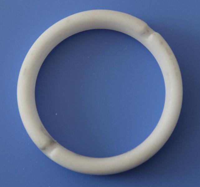 Special-shaped salt core