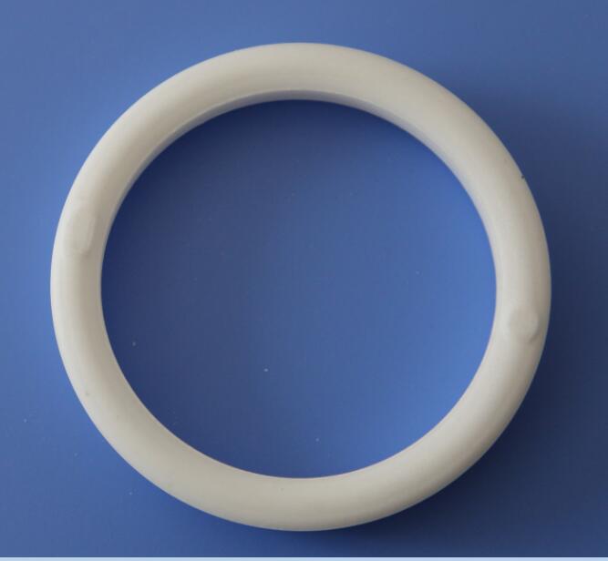 Special-shaped salt core